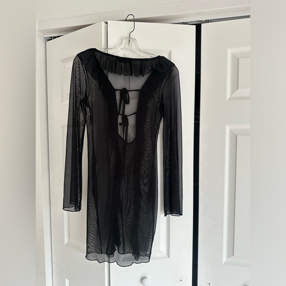 Black mesh cover up - Picture 6 of 7